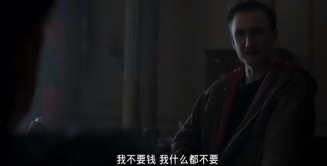 1982年小伙顺着排水管溜进女王睡房与女王聊了几句其后何如赛酷体育(图5)